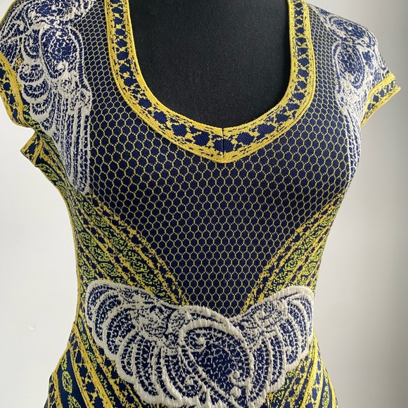 Herve Leger Unique Dress! Blue, Yellow & Cream Size XS - Picture 10 of 12